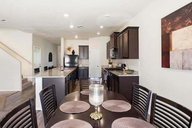 3517 N Wild Horse Road NE, Rio Rancho, NM 87144