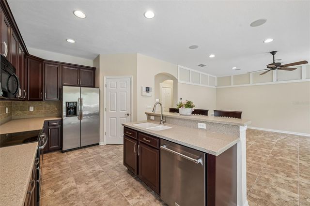 8124 115TH AVENUE E, Parrish, FL 34219