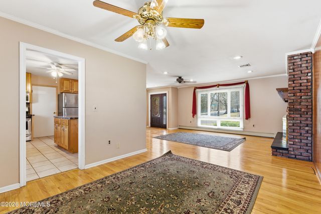 603 Carol Avenue, Oakhurst, NJ 07755