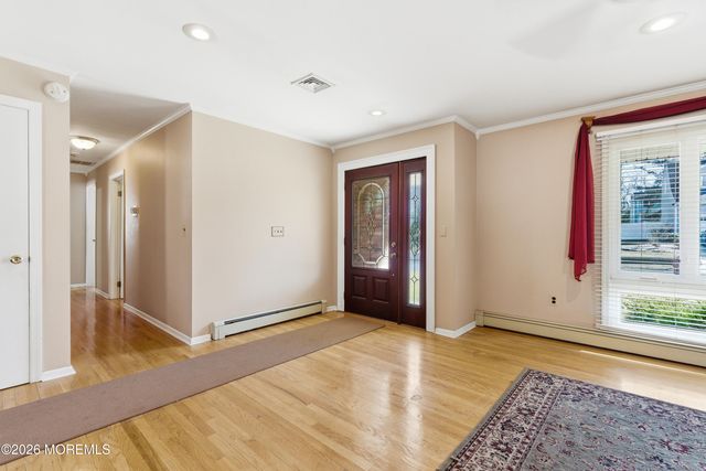 603 Carol Avenue, Oakhurst, NJ 07755