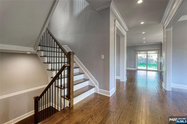 119 Columbus Drive, Tenafly, NJ 07670