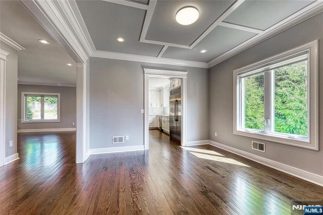 119 Columbus Drive, Tenafly, NJ 07670