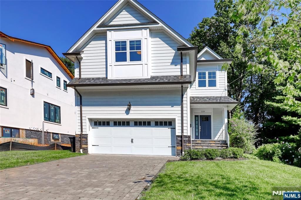 119 Columbus Drive, Tenafly, NJ 07670