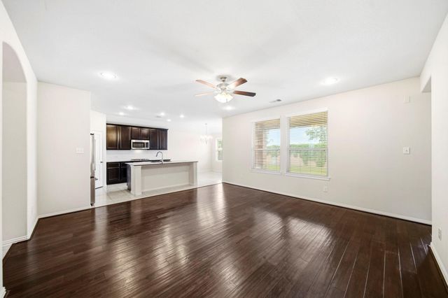 8407 Douro Valley Drive, Rosenberg, TX 77469