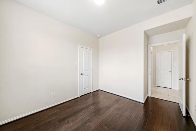 8407 Douro Valley Drive, Rosenberg, TX 77469