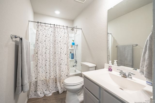 10123 Rancho Del Rey, San Antonio, TX 78224