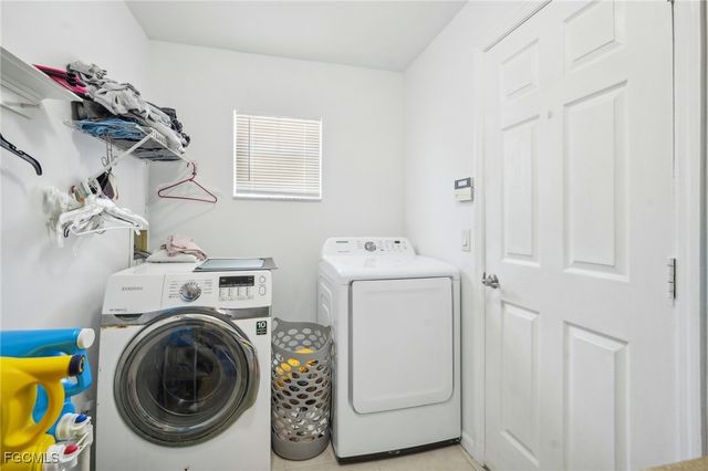 2322 SW 17th ST, Cape Coral, FL 33991