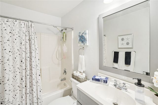 2322 SW 17th ST, Cape Coral, FL 33991