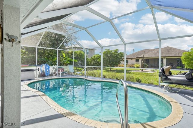 2322 SW 17th ST, Cape Coral, FL 33991