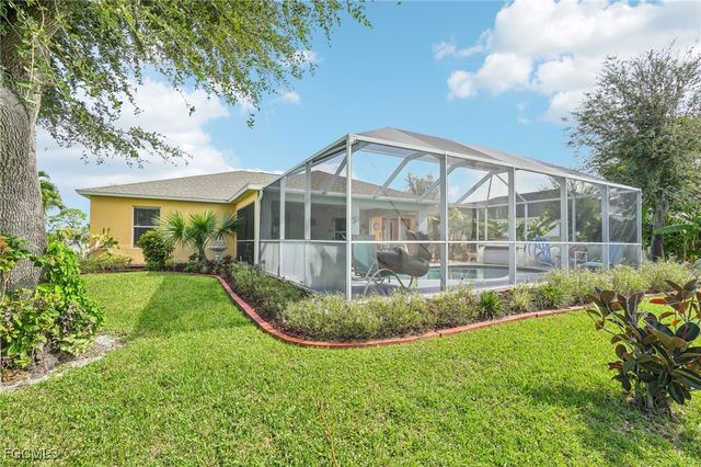 2322 SW 17th ST, Cape Coral, FL 33991