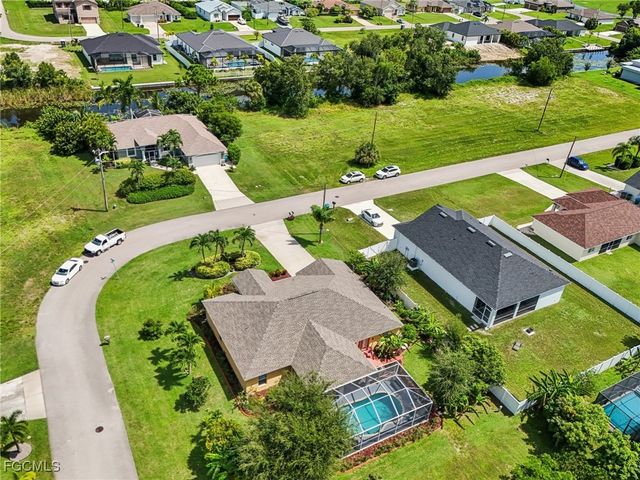 2322 SW 17th ST, Cape Coral, FL 33991