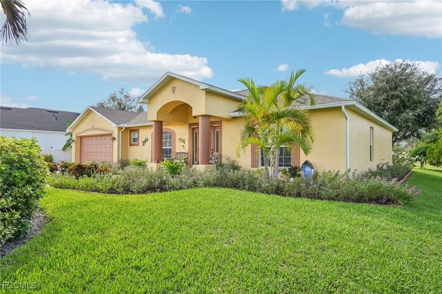 2322 SW 17th ST, Cape Coral, FL 33991