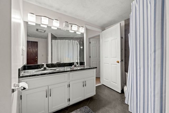 113 W Dedham St 113, Boston, MA 02118