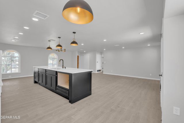 326 Bright Water Lane, El Paso, TX 79912