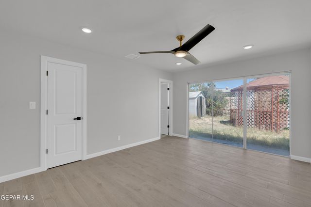 326 Bright Water Lane, El Paso, TX 79912