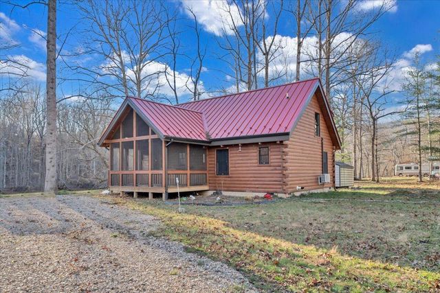 S 252 River RD, Covington, VA 24426
