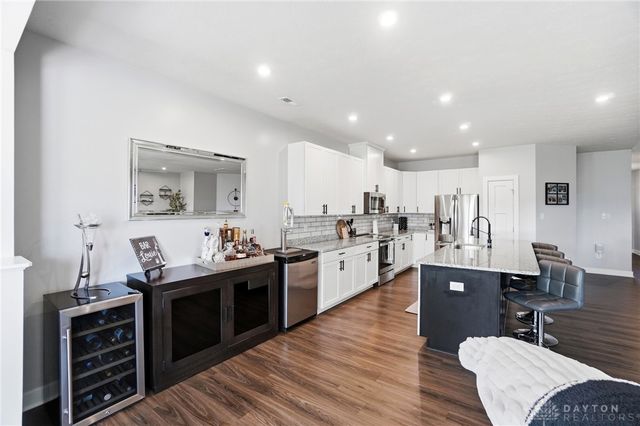 2200 W Schmidt Drive, Beavercreek Twp, OH 45434