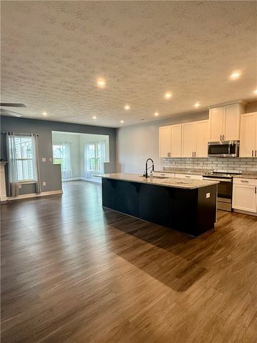 2200 W Schmidt Drive, Beavercreek Twp, OH 45434