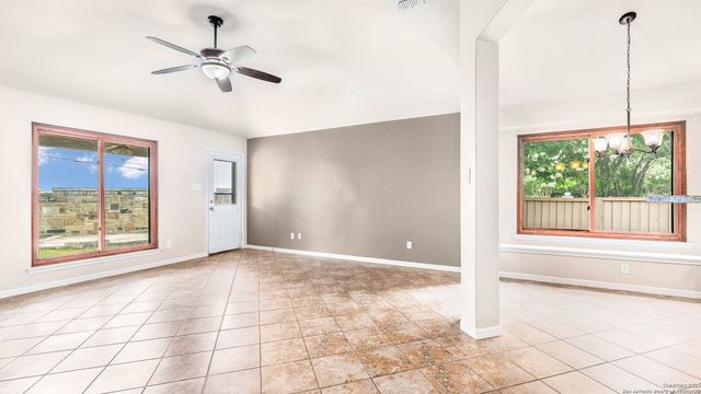 7951 Brinson, Converse, TX 78109