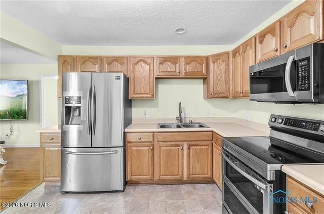 4914 Bales Road, Toledo, OH 43613