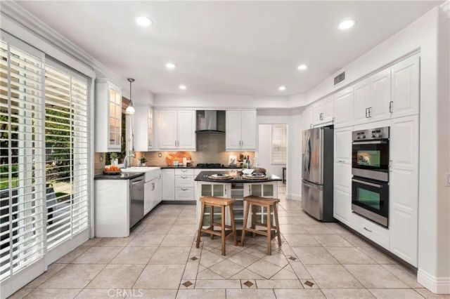 26129 Salinger Lane, Stevenson Ranch, CA 91381