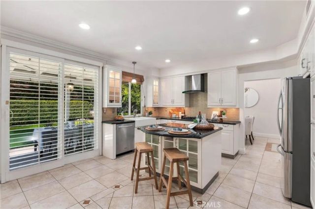 26129 Salinger Lane, Stevenson Ranch, CA 91381