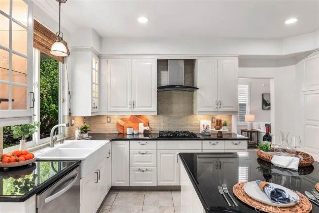 26129 Salinger Lane, Stevenson Ranch, CA 91381