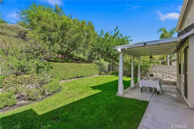 26129 Salinger Lane, Stevenson Ranch, CA 91381
