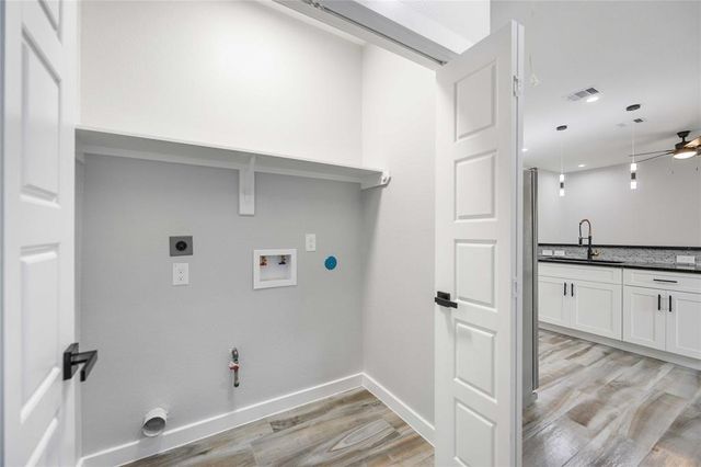 784 Enterprise Street A, Houston, TX 77088