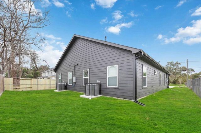 784 Enterprise Street A, Houston, TX 77088