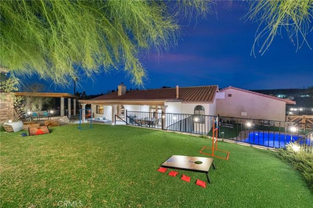 7695 Rockaway Avenue, Yucca Valley, CA 92284