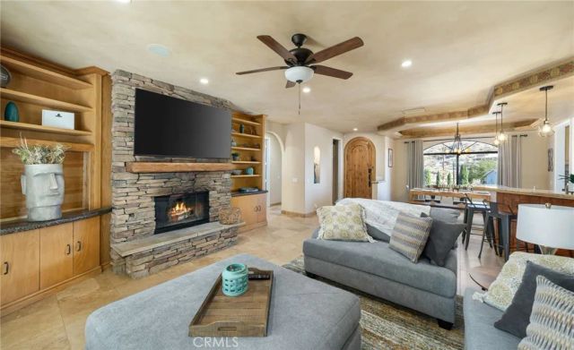 7695 Rockaway Avenue, Yucca Valley, CA 92284