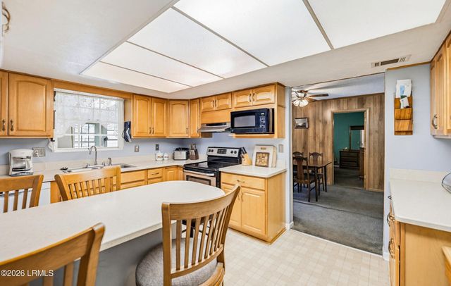 6007 Morning Mist Drive, Beaufort, SC 29906