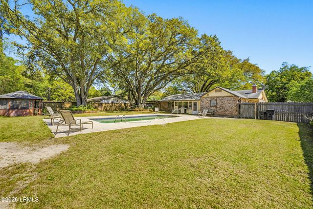 6007 Morning Mist Drive, Beaufort, SC 29906