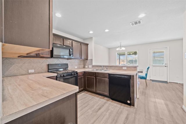 1602 Royal Grantham Court, Houston, TX 77073