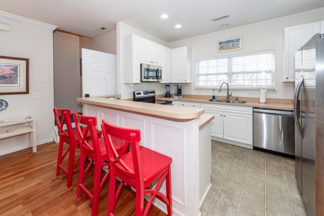 4020 Babbitt Street, Charleston, SC 29414