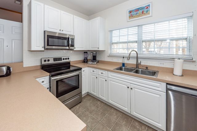 4020 Babbitt Street, Charleston, SC 29414