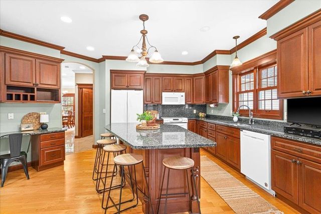 1517 Mayon Way, Cloquet, MN 55720