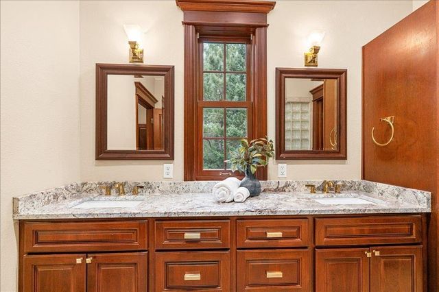 1517 Mayon Way, Cloquet, MN 55720