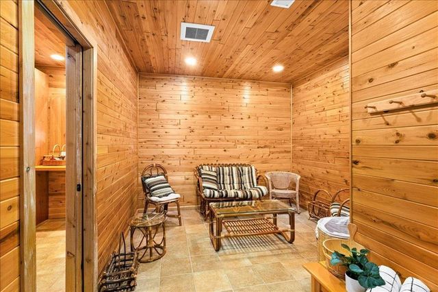 1517 Mayon Way, Cloquet, MN 55720