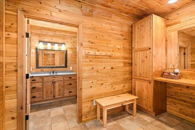 1517 Mayon Way, Cloquet, MN 55720