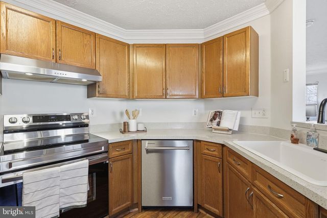 7960 CALVARY CT, Manassas, VA 20109