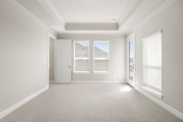 136 Peninsula Point Drive, Montgomery, TX 77356