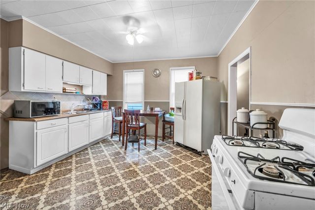 4089 E 64th Street, Cleveland, OH 44105