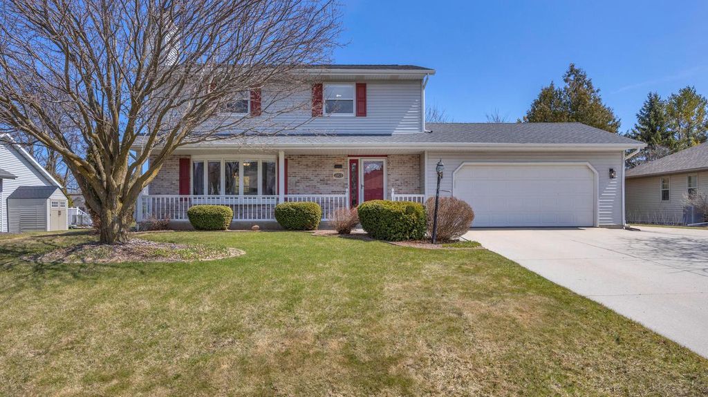 3415 N 49th PLACE, Sheboygan, WI 53083