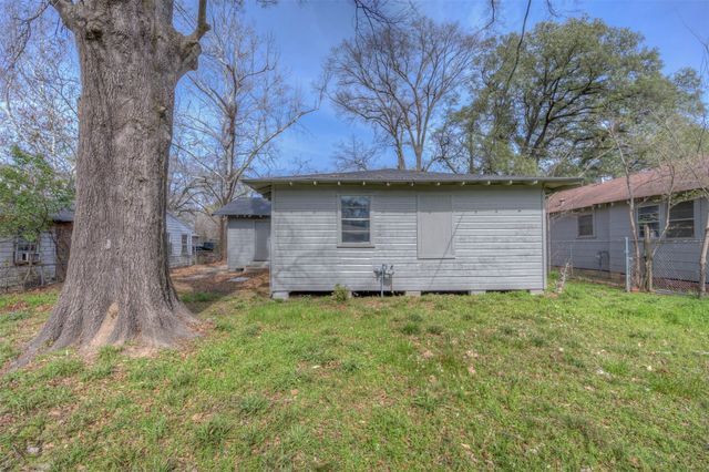 3025 Drexel Street, Shreveport, LA 71108