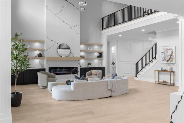 405 Thunder Road, Buford, GA 30518