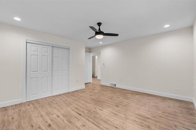 415 WOODSWAY Drive, Lexington, NC 27292