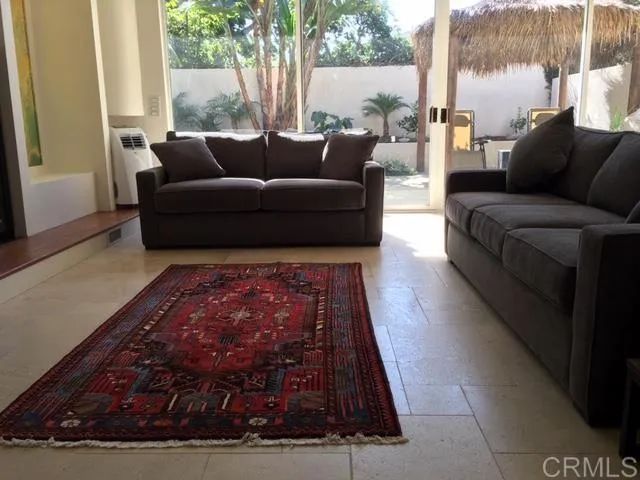 605 Bonair place, La Jolla, CA 92037