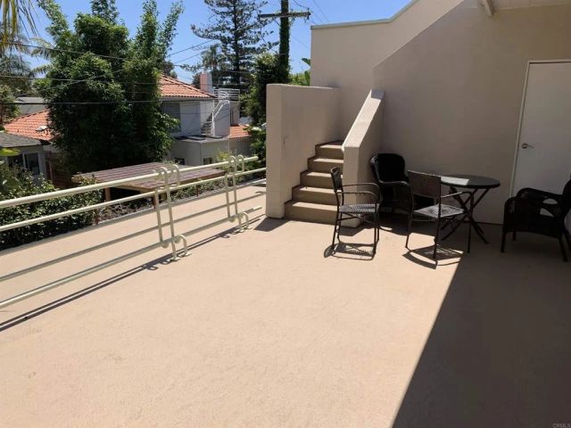 605 Bonair place, La Jolla, CA 92037